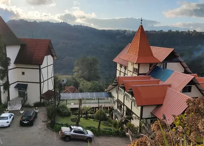 Sky Valle Hotel